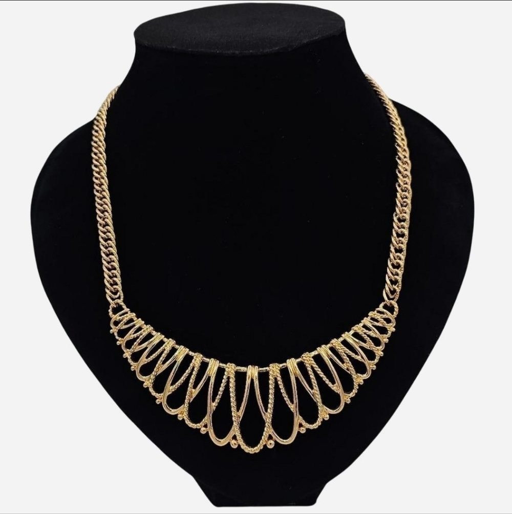 Avon Gilded Mesh 1991 Gold-toned Statement Necklace‎